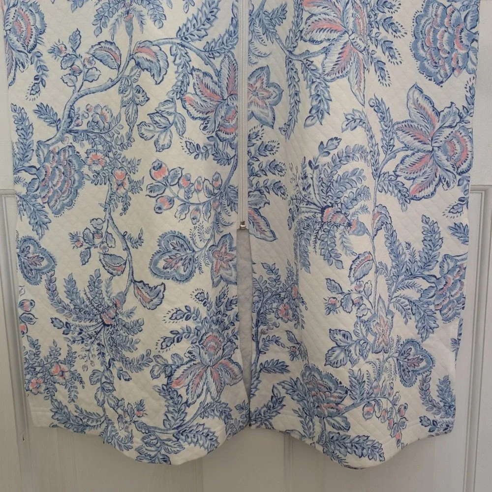 Miss Elaine Womens Quilted Robe‎ SMALL Shin Length Full Zip Pockets Soft Gift